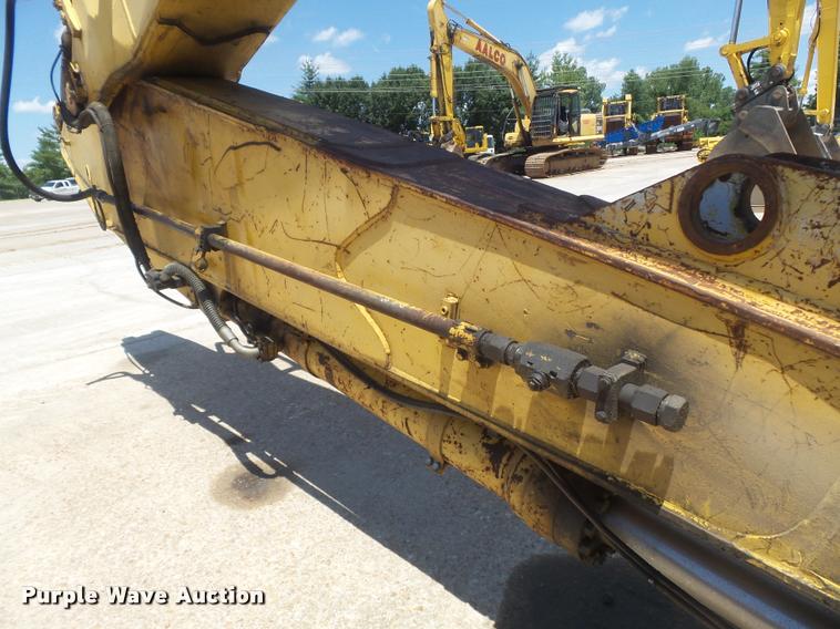 image for item K7568 1997 Komatsu PC400LC-6 excavator