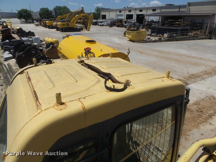 image for item K7568 1997 Komatsu PC400LC-6 excavator