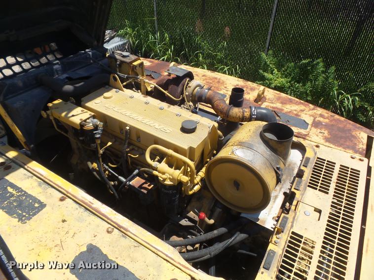 image for item K7568 1997 Komatsu PC400LC-6 excavator