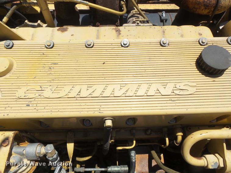 image for item K7568 1997 Komatsu PC400LC-6 excavator