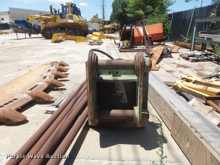 image for item K7568 1997 Komatsu PC400LC-6 excavator