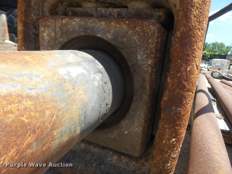 image for item K7568 1997 Komatsu PC400LC-6 excavator