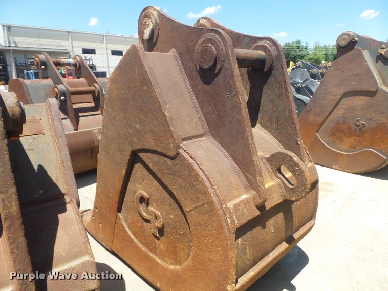 image for item K7568 1997 Komatsu PC400LC-6 excavator