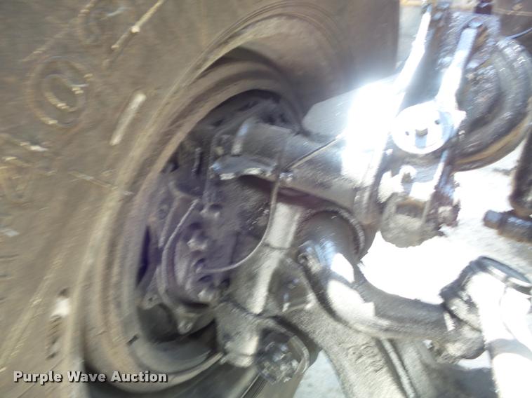 image for item K7608 2000 Mack RB688S dump truck