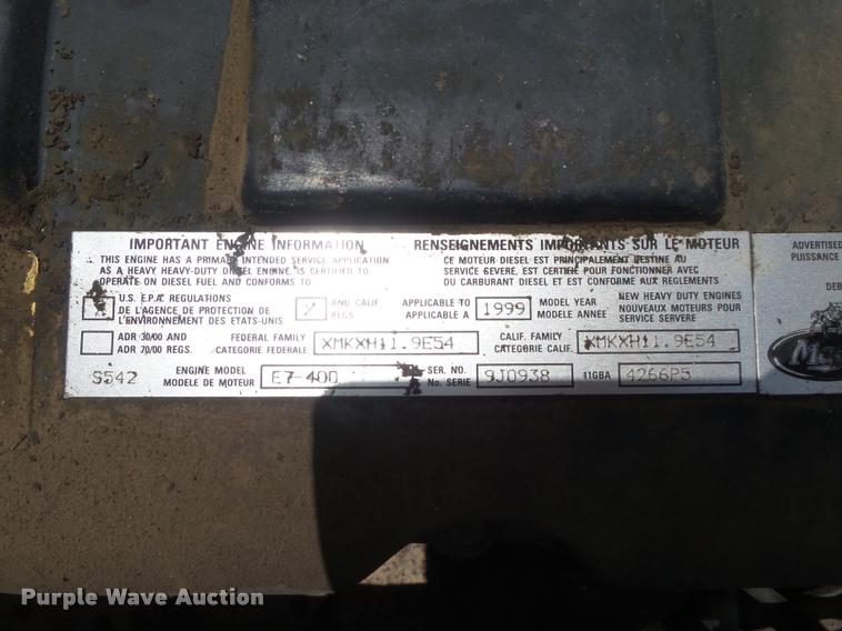 image for item K7608 2000 Mack RB688S dump truck