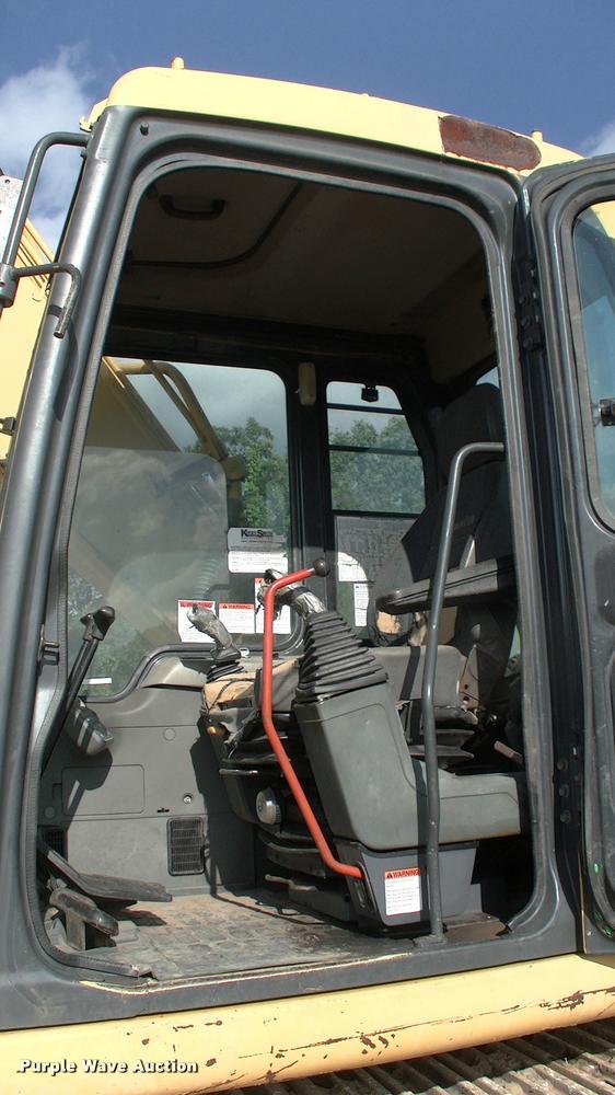 image for item L1963 2001 Komatsu PC150LC-6K excavator