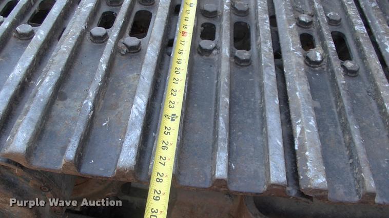 image for item L1963 2001 Komatsu PC150LC-6K excavator