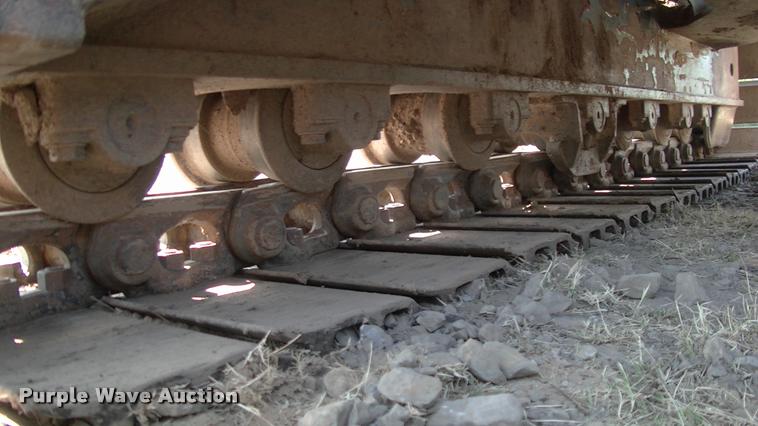 image for item L1963 2001 Komatsu PC150LC-6K excavator