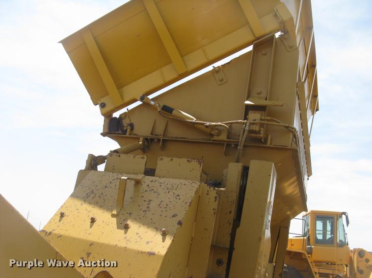 image for item L2327 2008 Screen Machine top soil screen plant