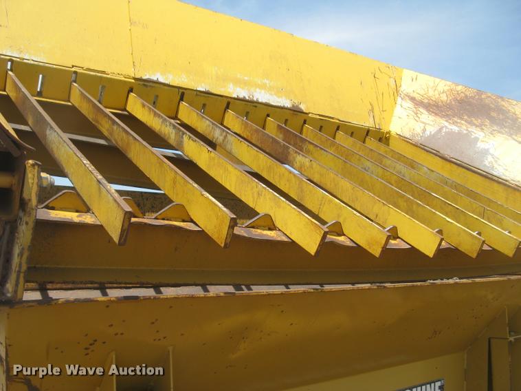 image for item L2327 2008 Screen Machine top soil screen plant