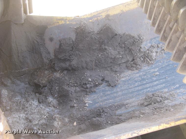 image for item L2327 2008 Screen Machine top soil screen plant