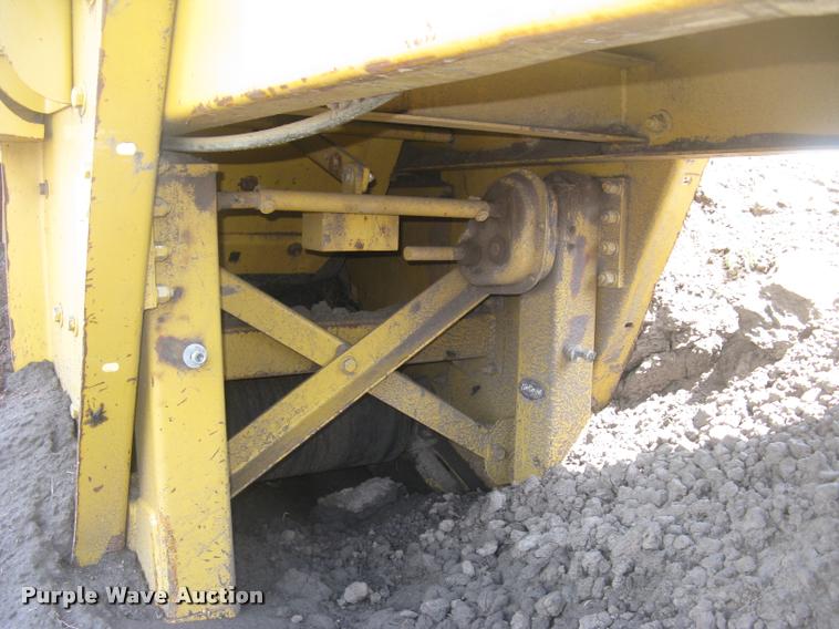 image for item L2327 2008 Screen Machine top soil screen plant