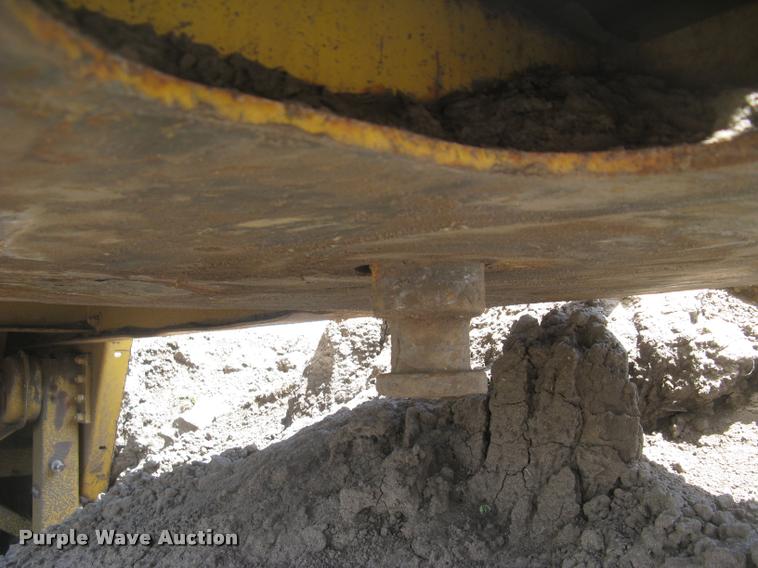 image for item L2327 2008 Screen Machine top soil screen plant