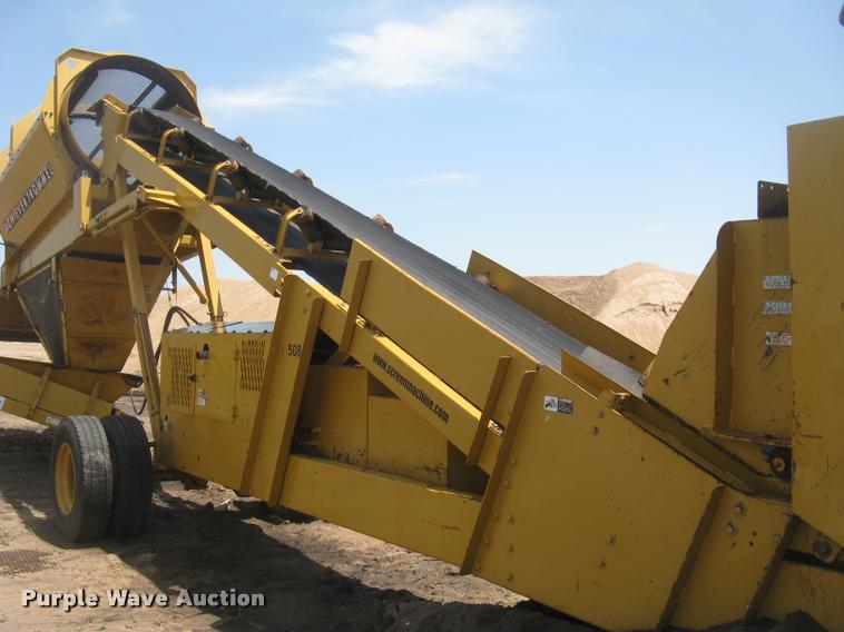 image for item L2327 2008 Screen Machine top soil screen plant