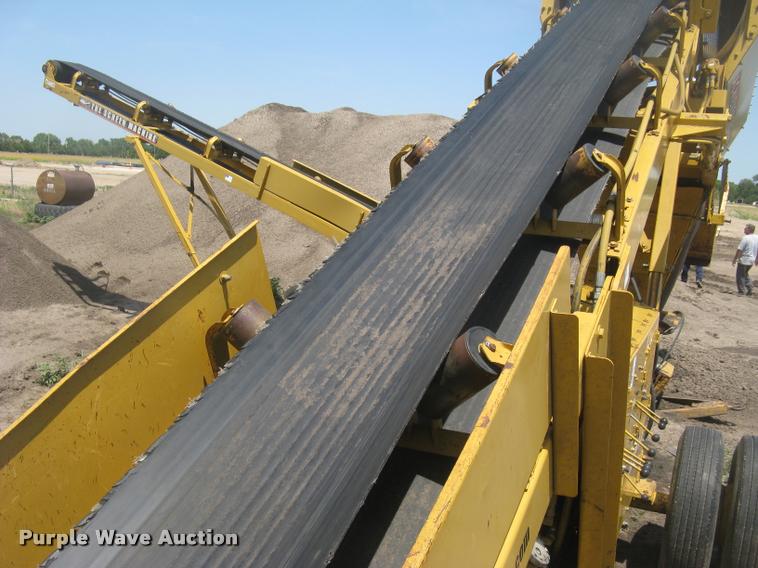 image for item L2327 2008 Screen Machine top soil screen plant