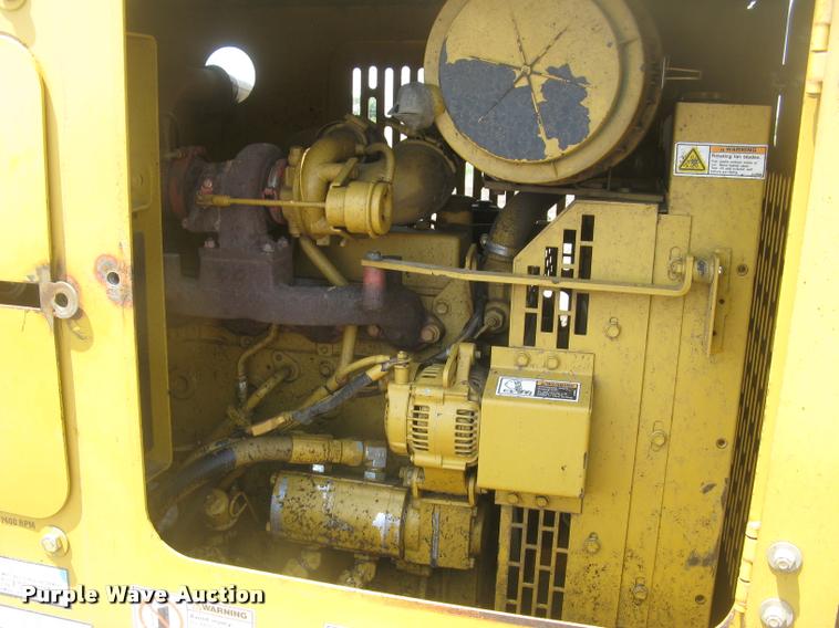 image for item L2327 2008 Screen Machine top soil screen plant