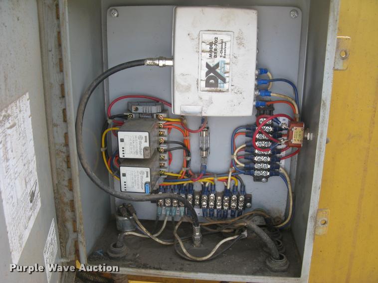 image for item L2327 2008 Screen Machine top soil screen plant