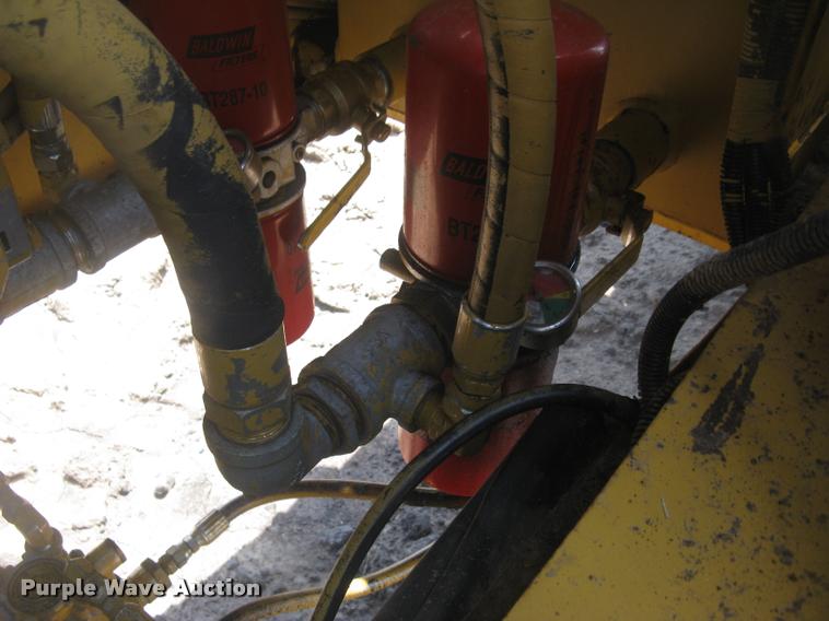 image for item L2327 2008 Screen Machine top soil screen plant