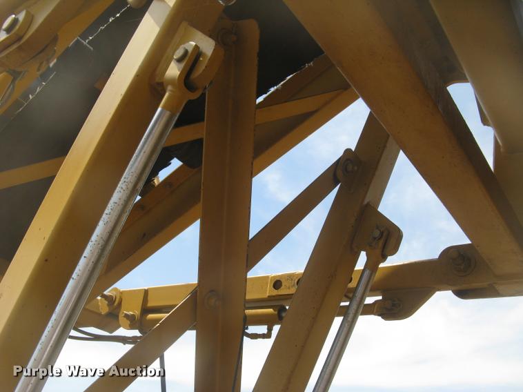 image for item L2327 2008 Screen Machine top soil screen plant