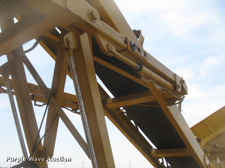 image for item L2327 2008 Screen Machine top soil screen plant