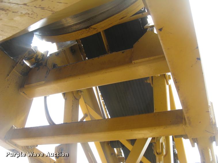 image for item L2327 2008 Screen Machine top soil screen plant