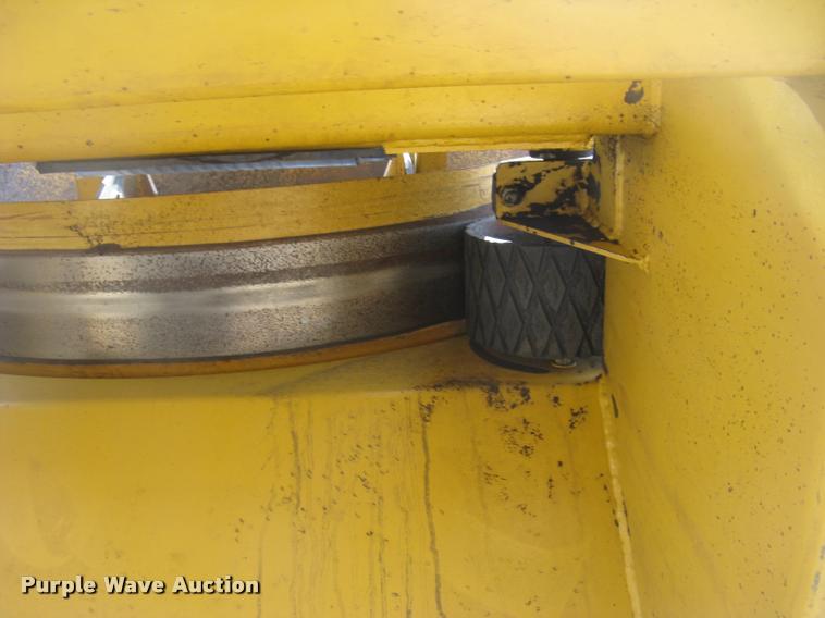 image for item L2327 2008 Screen Machine top soil screen plant