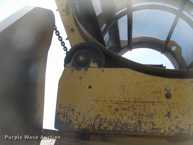 image for item L2327 2008 Screen Machine top soil screen plant