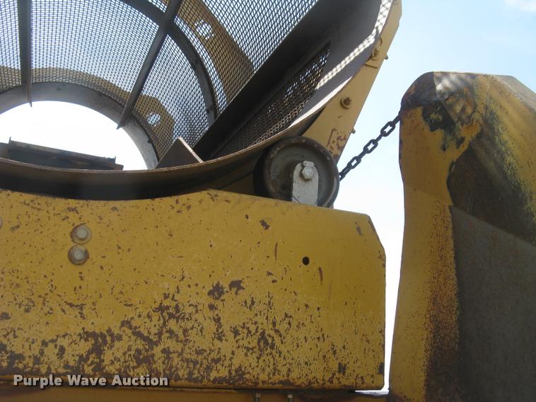 image for item L2327 2008 Screen Machine top soil screen plant