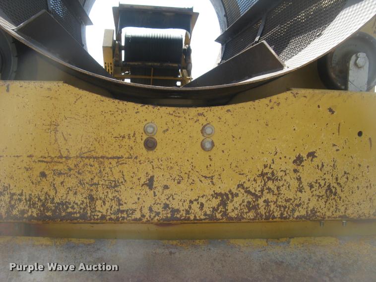 image for item L2327 2008 Screen Machine top soil screen plant