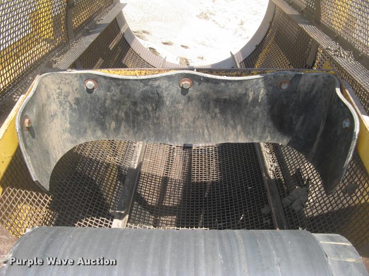 image for item L2327 2008 Screen Machine top soil screen plant