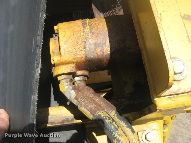 image for item L2327 2008 Screen Machine top soil screen plant