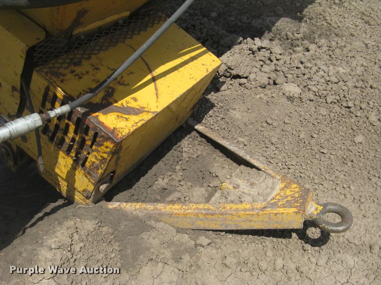 image for item L2327 2008 Screen Machine top soil screen plant