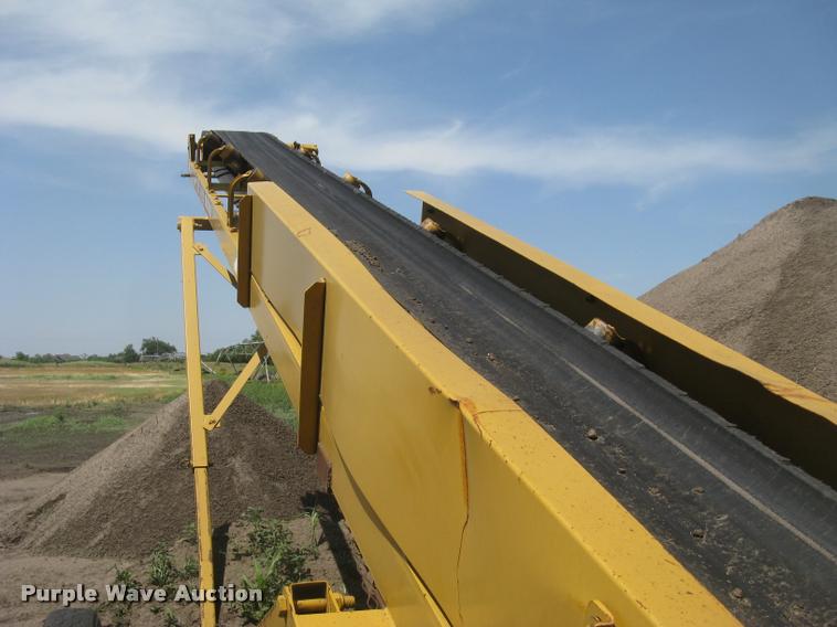image for item L2327 2008 Screen Machine top soil screen plant