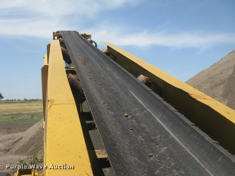 image for item L2327 2008 Screen Machine top soil screen plant