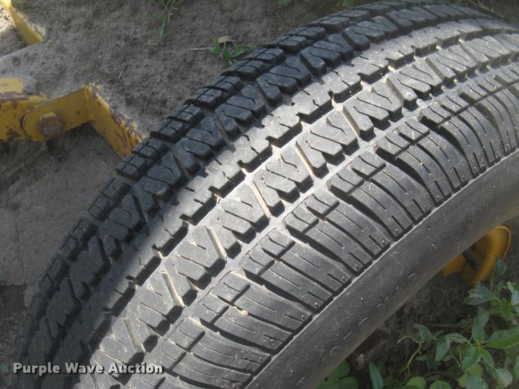 image for item L2327 2008 Screen Machine top soil screen plant