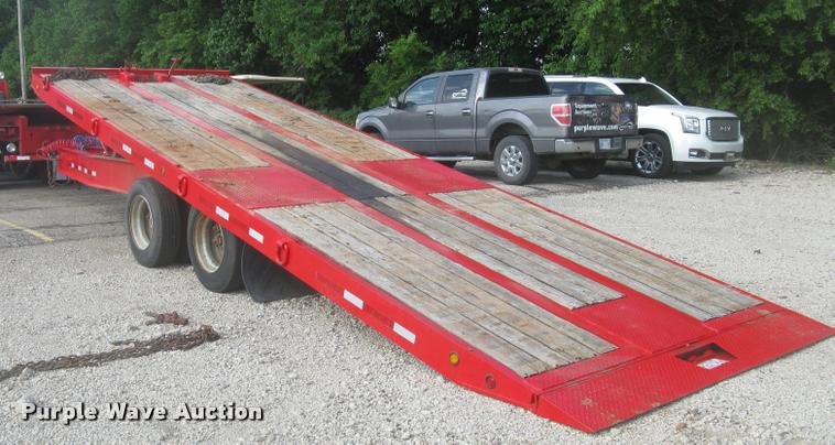 image for item L2328 1999 Evaco tilt deck equipment trailer
