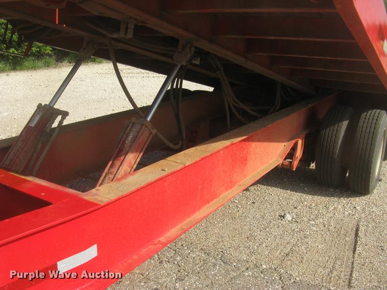 image for item L2328 1999 Evaco tilt deck equipment trailer