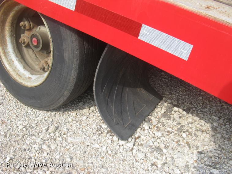 image for item L2328 1999 Evaco tilt deck equipment trailer