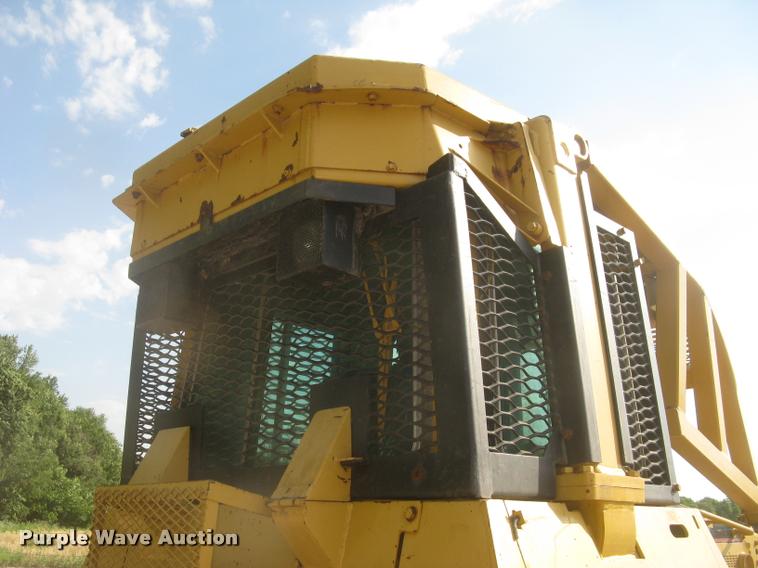 image for item L2329 1993 Caterpillar D4H XL dozer