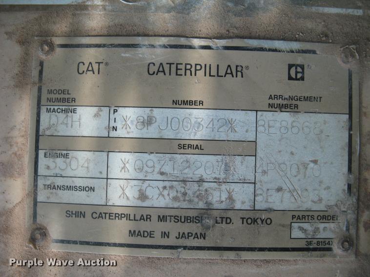 image for item L2329 1993 Caterpillar D4H XL dozer