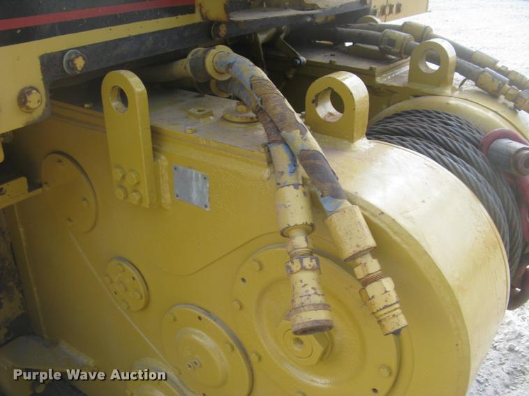 image for item L2329 1993 Caterpillar D4H XL dozer