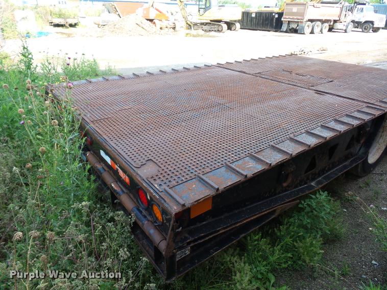 image for item L4720 2003 Trail King TK70DGHT-502 lowboy equipment trailer