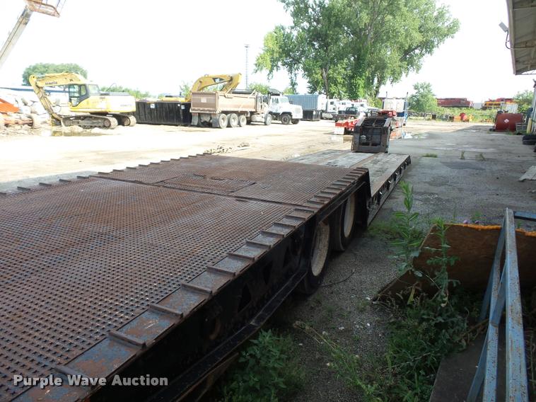 image for item L4720 2003 Trail King TK70DGHT-502 lowboy equipment trailer