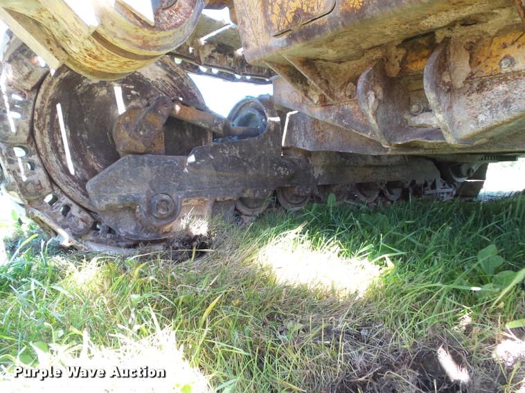 image for item L5602 Caterpillar 953 track loader