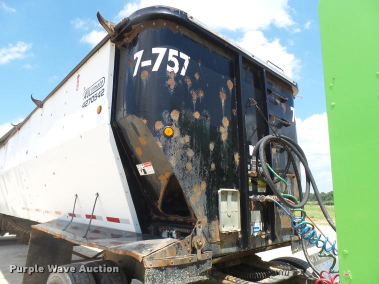 image for item CA9033 2007 Aulick 4270542 live bottom trailer