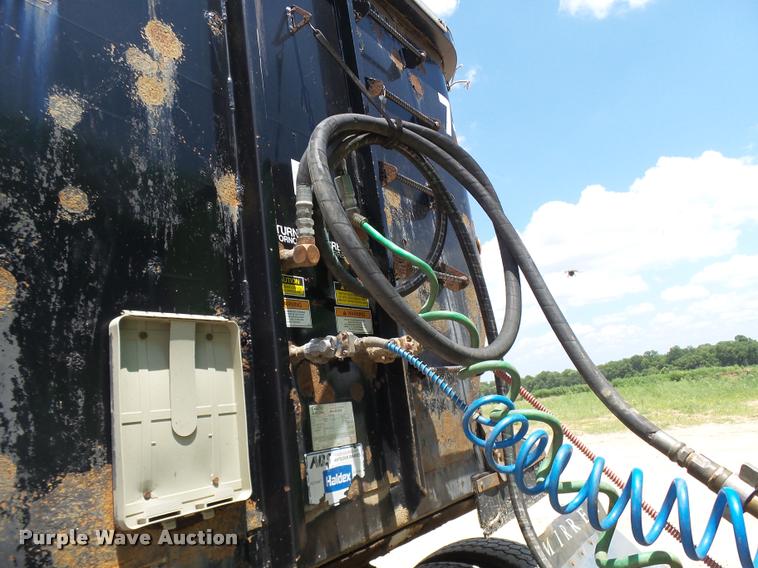 image for item CA9033 2007 Aulick 4270542 live bottom trailer