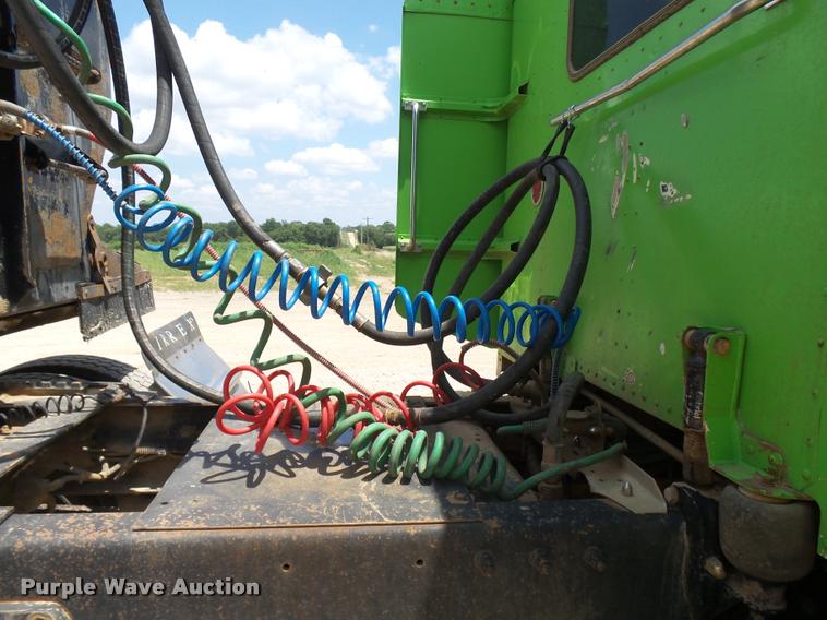 image for item CA9033 2007 Aulick 4270542 live bottom trailer