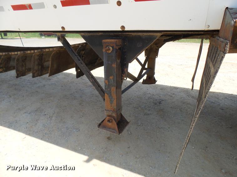 image for item CA9033 2007 Aulick 4270542 live bottom trailer