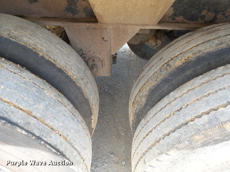 image for item CA9033 2007 Aulick 4270542 live bottom trailer