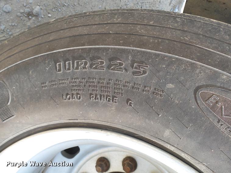 image for item CA9033 2007 Aulick 4270542 live bottom trailer